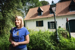 Aurelie Czekalski, Brussels parlementslid uit Ukkel voor MR